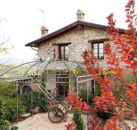Cascina La Buca ξενώνας Castello di Serravalle Εξωτερικό φωτογραφία
