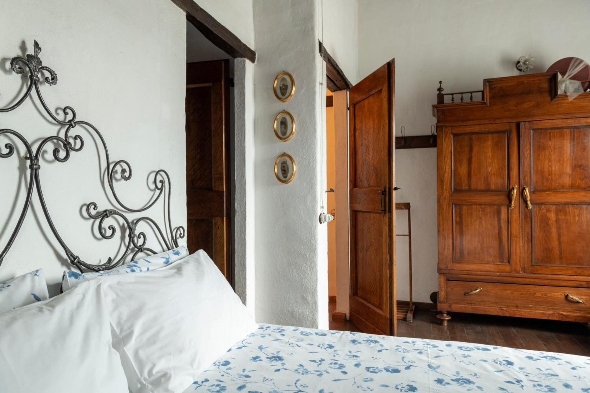 Cascina La Buca ξενώνας Castello di Serravalle Εξωτερικό φωτογραφία