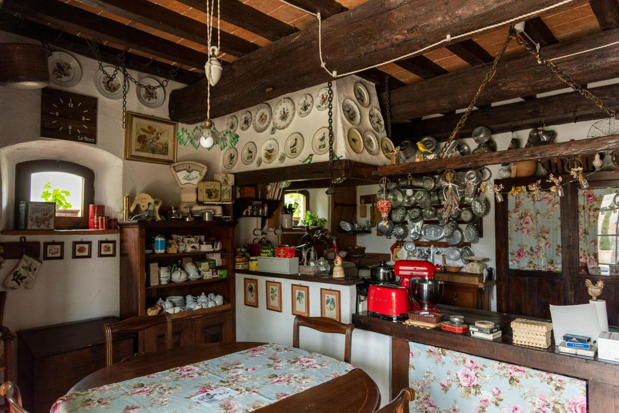 Cascina La Buca ξενώνας Castello di Serravalle Εξωτερικό φωτογραφία